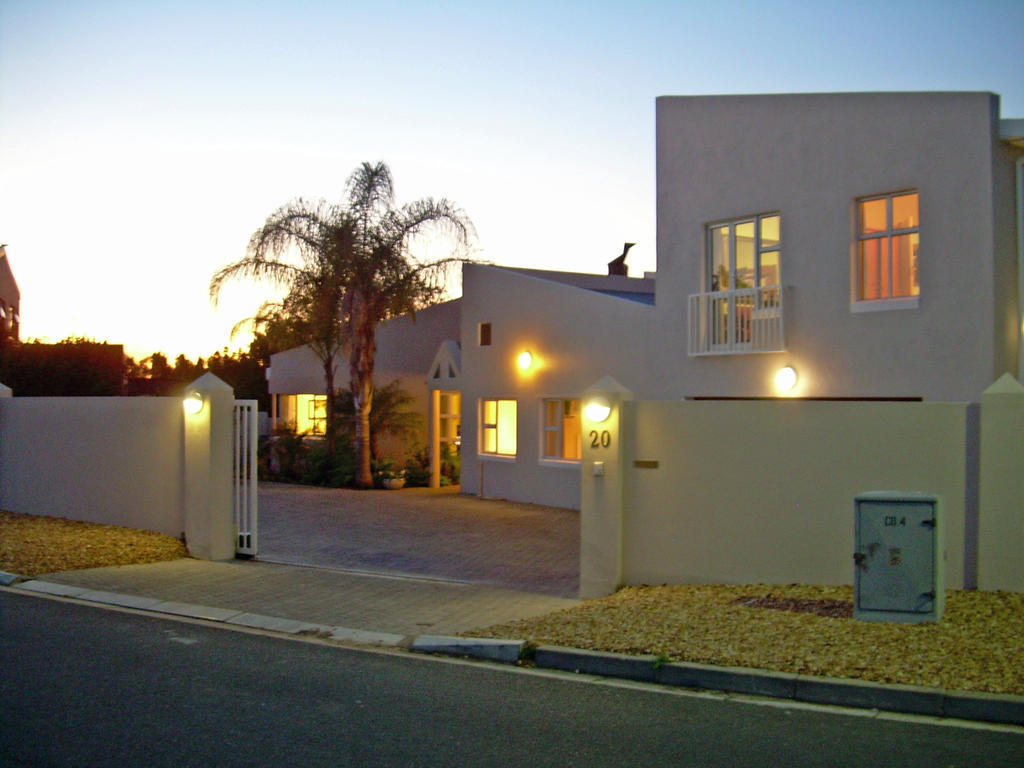 Coronata 20 B&B Stellenbosch Ngoại thất bức ảnh