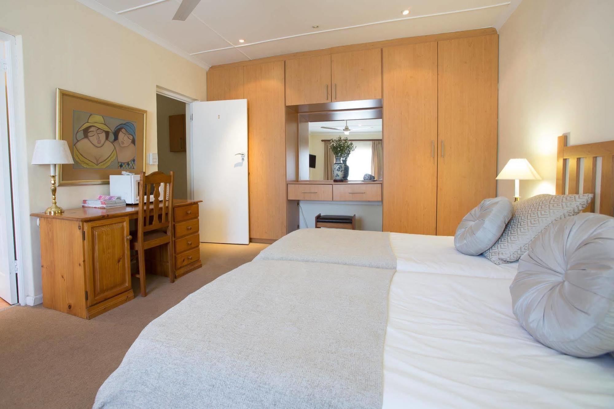 Coronata 20 B&B Stellenbosch Ngoại thất bức ảnh